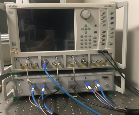 Vector network analyzer